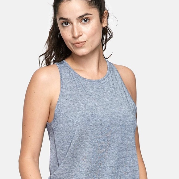 Outdoor Voices Tops - Outdoor Voices Navy Sweatee Tank in Size M